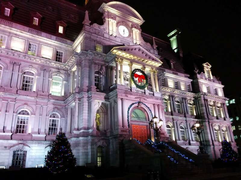 Old Montréal Small-Group Christmas Tour - Christmas Customs From New France