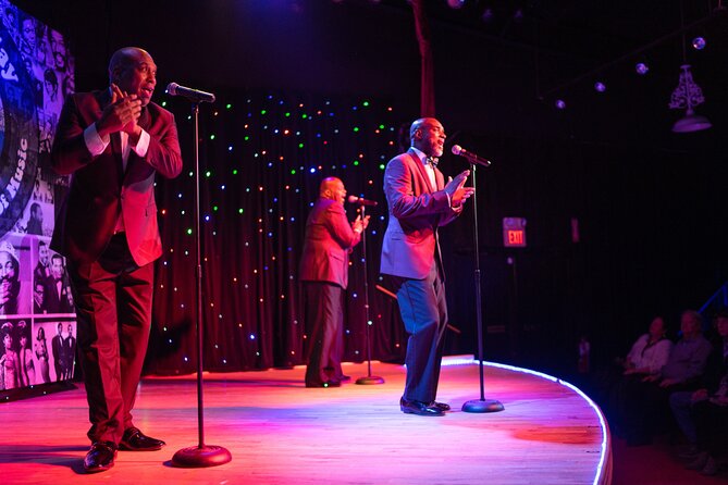 Original Motown Christmas Tribute Show - The audience interaction is part of the appeal