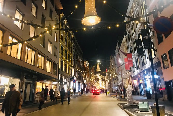Oslo Christmas walk - Who will enjoy this most