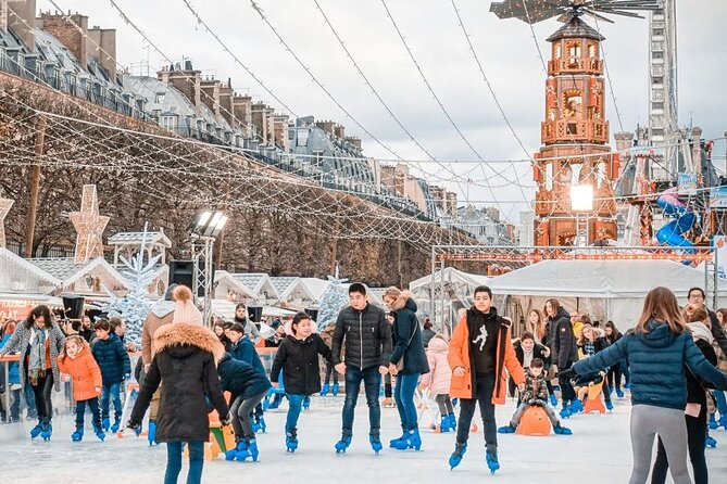Paris Christmas Tour with a Local Guide: Custom & Private - What the personal hosts add