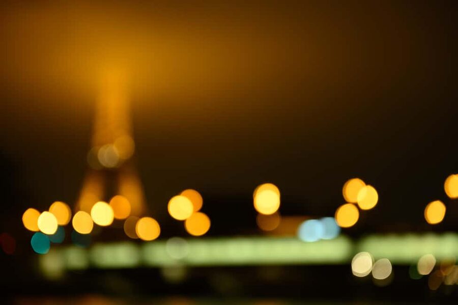 Paris: Experience the magic of Christmas on a walk with a pro photographer - Why this Christmas photo walk works