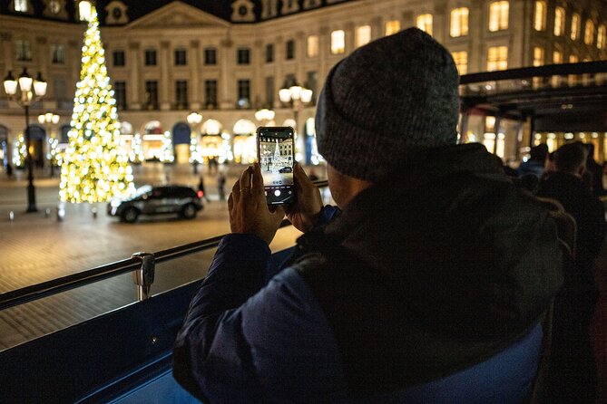 Paris Tootbus Festive Christmas Lights Tour - The Haussmann department-store windows