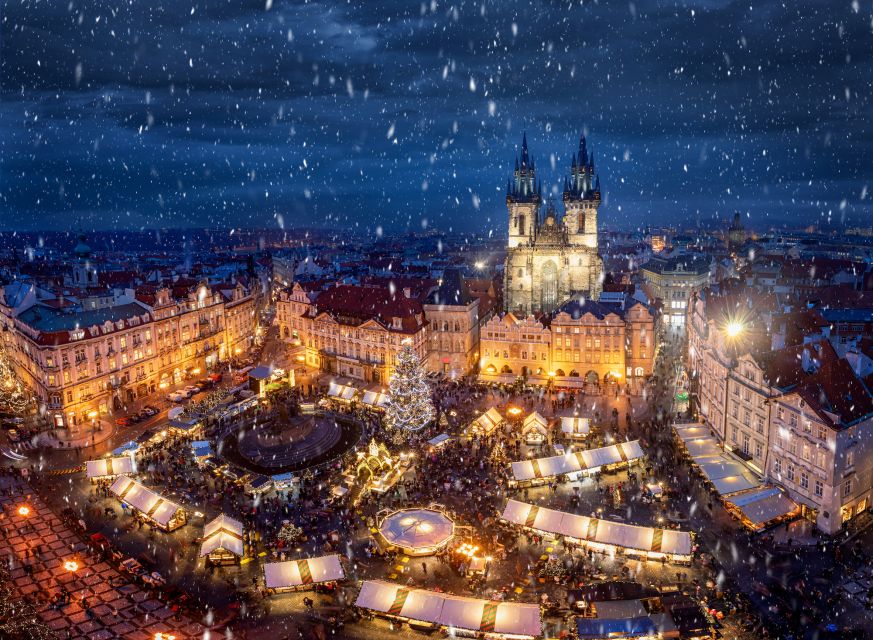 Prague: 2-3h Magical Christmas Markets Tour with Inclusions - Old Town Square, the grand opening scene