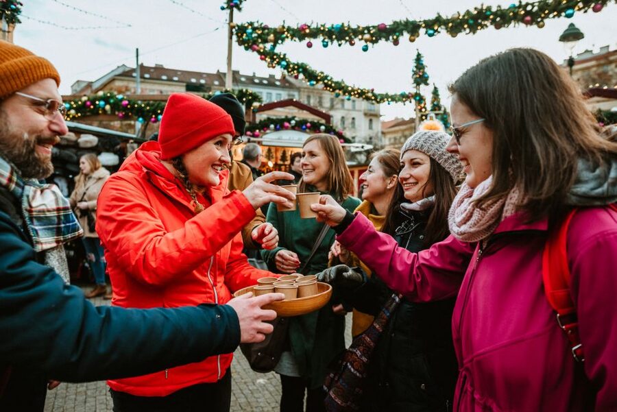 Prague: 2-3h Magical Christmas Markets Tour with Inclusions - Walking through Old Town with a local guide