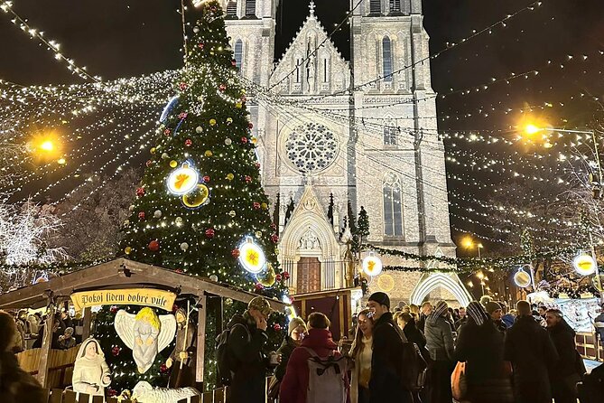 Prague Christmas Markets and Holiday Magic Walking Tour - Guides and the Personal Feel