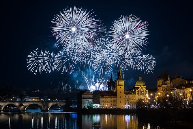 Prague New Year's VIP Boat Party Plus EPIC Club - Key points at a glance