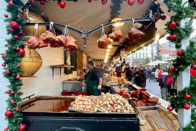 Private Budapest Christmas Market Tour with Chimney Cake & Mulled Wine - Is $113.18 per person good value?