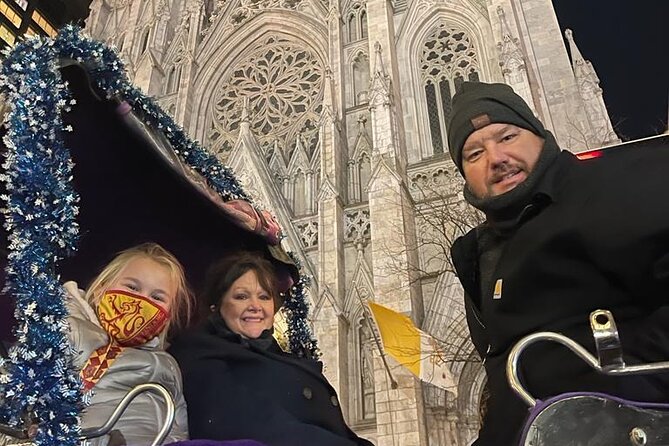 Private Christmas Lights Horse Carriage Tour In New York City - Rockefeller Center’s famous Christmas tree