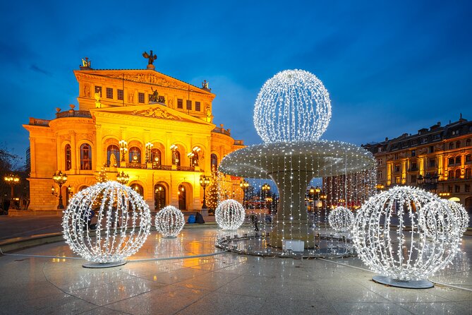 Private Christmas Walking Tour of Frankfurt with Bethmännchen - What the private format changes