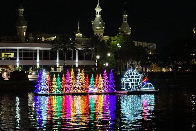 Private Tour to Christmas Winter Village, Bayshore and Hyde Park - What the guide adds to the ride
