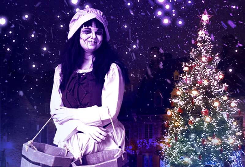 Quebec: Christmas Interactive Walking Tour of New France - Walking the Lower Town after dark