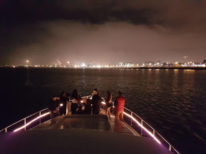 Reykjavík: New Year's Eve Northern Lights Yacht Cruise - Should you book it?