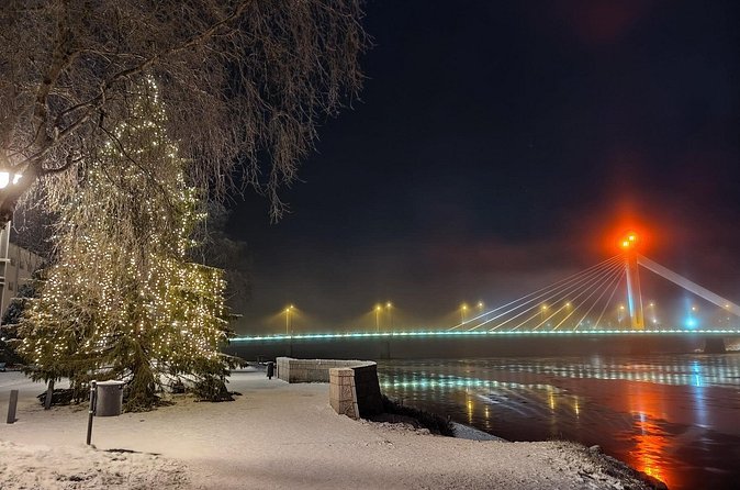 Rovaniemi: A Self-Guided Audio Tour of "Santa's Hometown" - Hotel Pohjanhovi and the road toward the river
