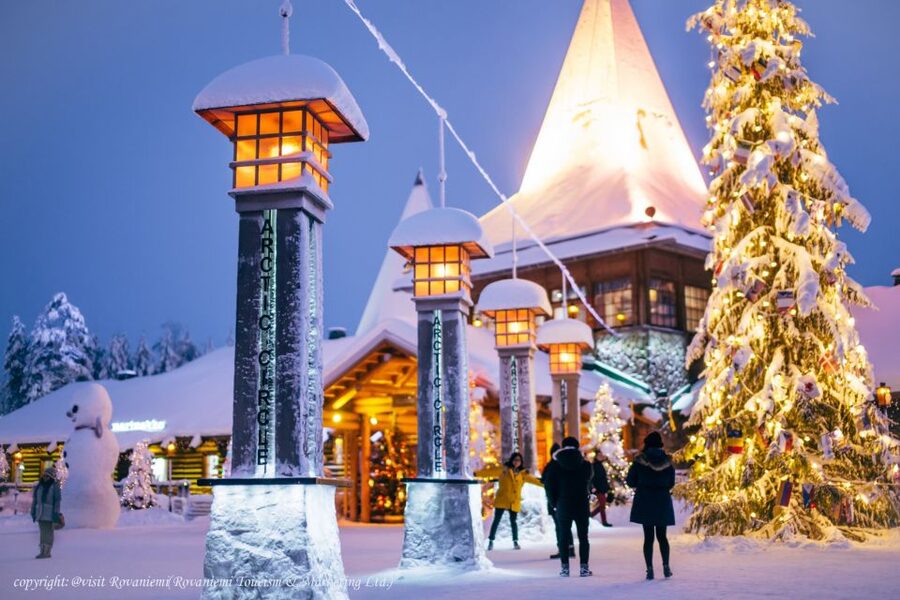 Rovaniemi: Meet Santa Claus, Reindeer Sleigh Ride & Huskies - The 400-meter reindeer sleigh ride