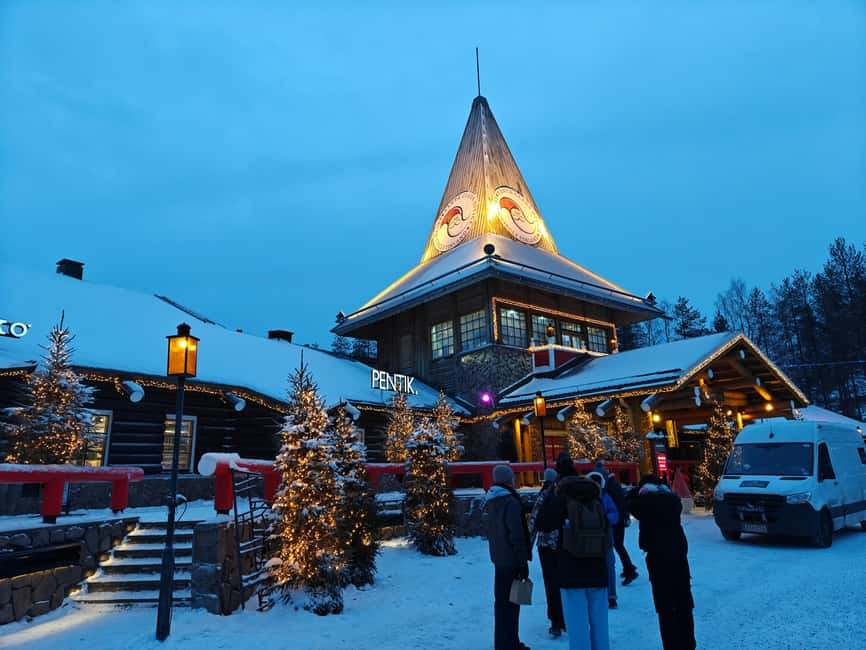 Rovaniemi: Private Santa Claus Village Tour & Sleigh Ride - A traditional reindeer sleigh through snowy forest