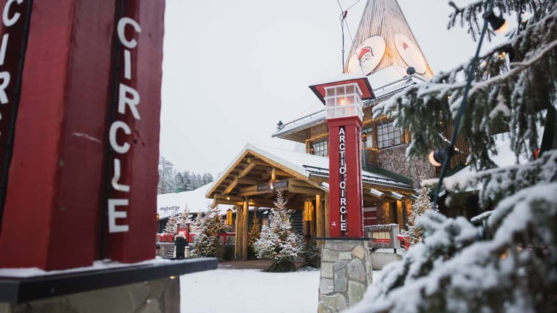 Rovaniemi: Reindeer, Huskies & Santa Claus Village - What the guides add to the day