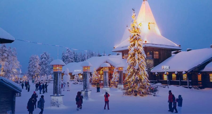 Rovaniemi: Reindeer & Husky Ride with Santa Claus Village - A compact Lapland day with three very different stops
