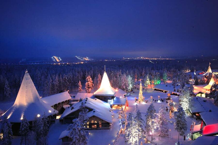 Rovaniemi: Reindeer & Husky Ride with Santa Claus Village - Santa Claus Village and the Arctic Circle