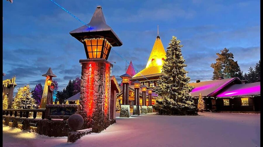 Rovaniemi: Santa Claus Village + Husky & Reindeer Sled Ride - Three Lapland classics in four hours