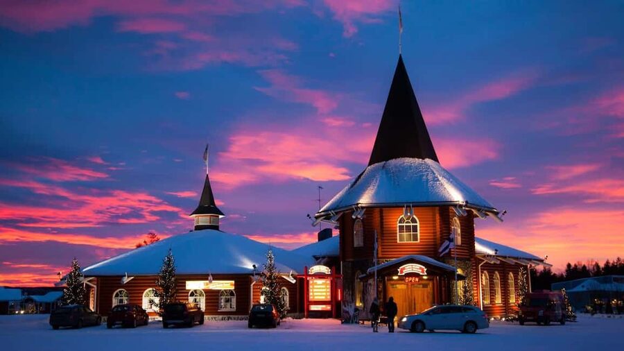 Rovaniemi: Santa Claus Village + Husky & Reindeer Sled Ride - Reindeer sleigh through the Lappish countryside