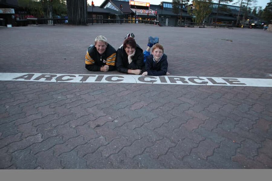 Rovaniemi: Tour to Santa Claus Village with Hotel Transfer - FAQ