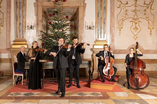Salzburg: Christmas Concert at Mirabell Palace - The strongest reasons to book