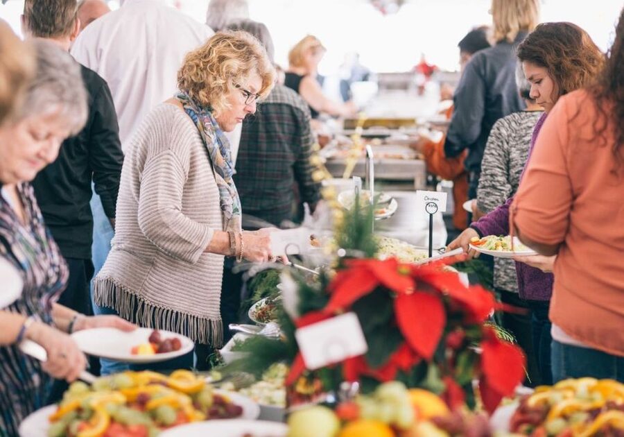 San Diego: Christmas Day Buffet Brunch or Dinner Cruise - Practical details that can shape your day