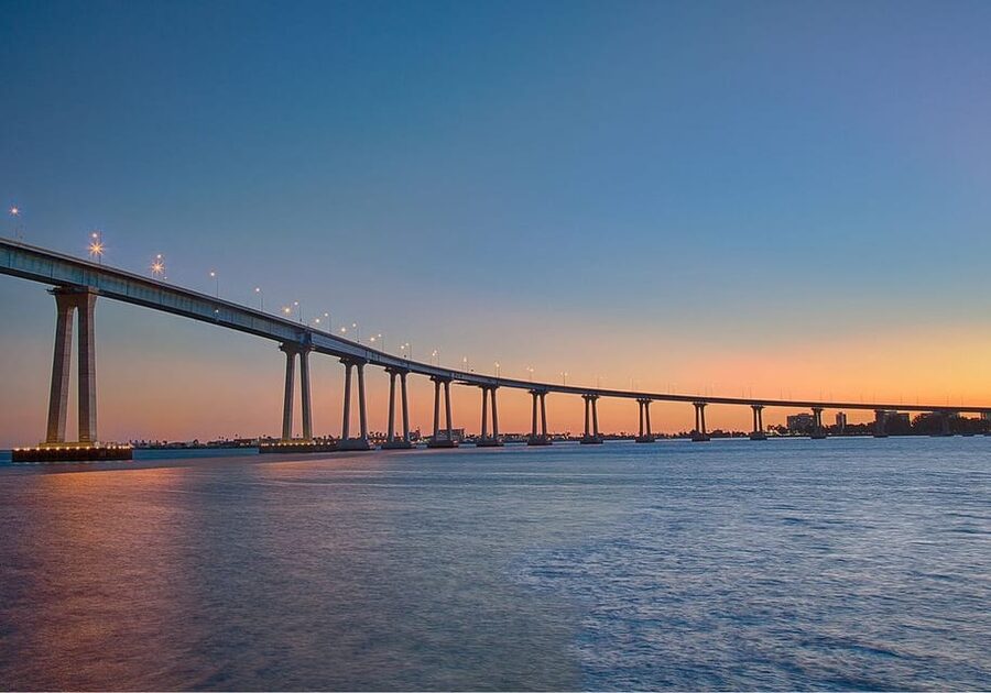 San Diego: New Year's Eve Early Buffet Dinner Cruise - The bottom line: book it for the setting