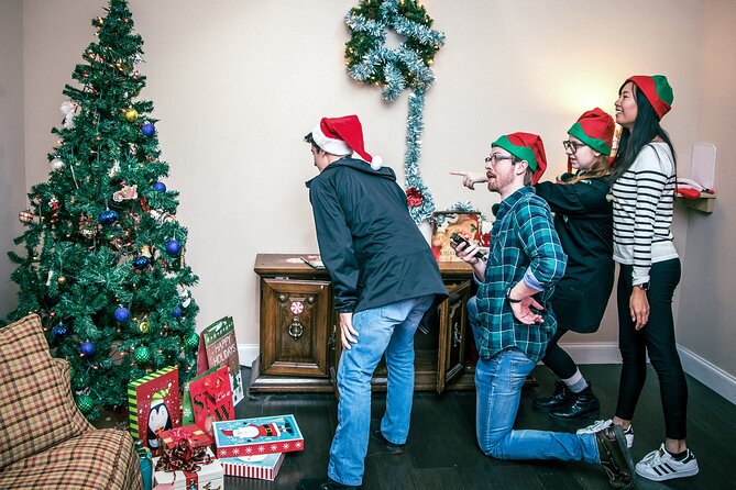 Saving Christmas Escape Room in Chattanooga - How challenging is the game?