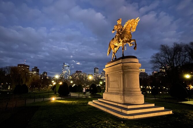 Self-Guided Boston Christmas Tour - Starting at King’s Chapel and School Street