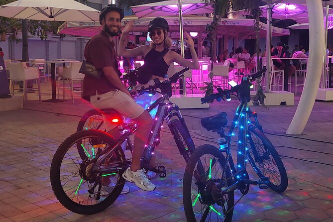 Semi-Private Christmas Edition Twilight Glow E-Bike Oranjestad - Seeing Oranjestad after dark