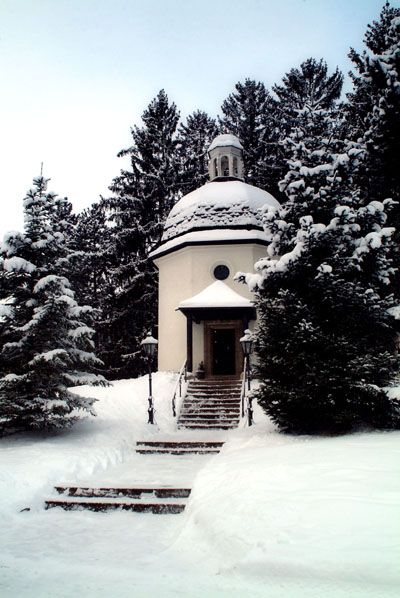 Silent Night Oberndorf Christmas Eve Tour from Salzburg - Starting at Mirabellplatz in Salzburg