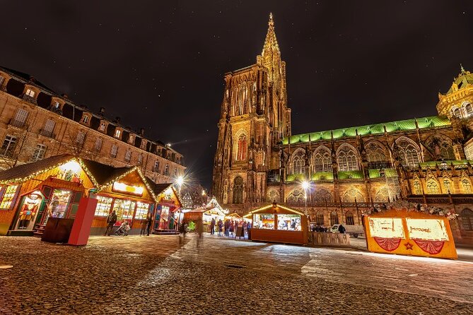 Strasbourg Christmas Magic Self Guided Walking Tour with an APP - Place de la Cathédrale and Strasbourg’s Gothic centerpiece