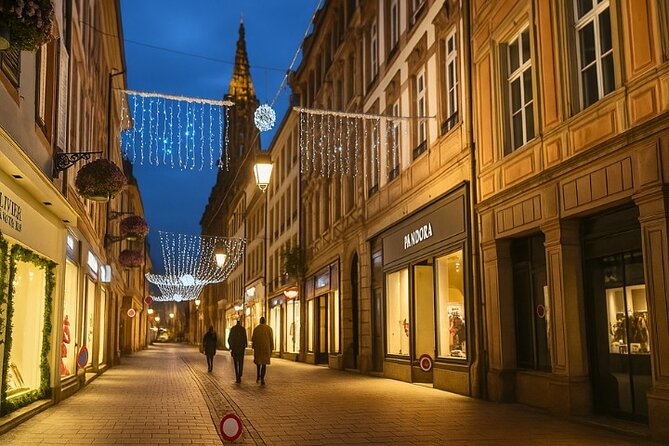 Strasbourg Christmas Magic Self Guided Walking Tour with an APP - Shopping streets, Temple Neuf, and golden ornaments