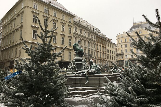 Vienna Christmas Tour - Am Hof and the taste of Austrian Christmas