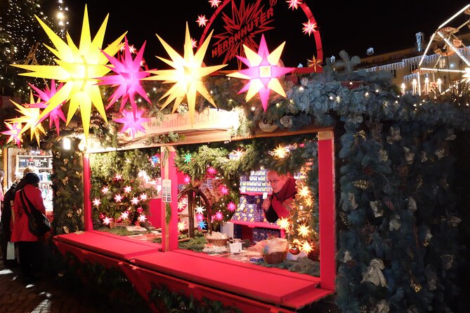 Walking Tour of Historic Dresden with a Christmas Touch. Small group tour. - Winter comfort and practical planning