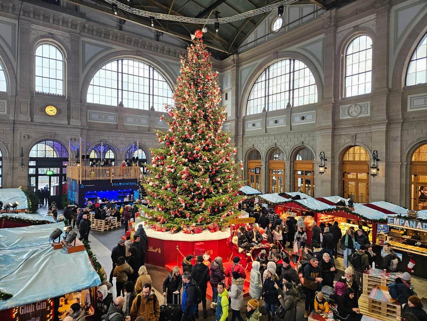 Zurich Christmas Market Tour - Neumarkt’s old-town lights